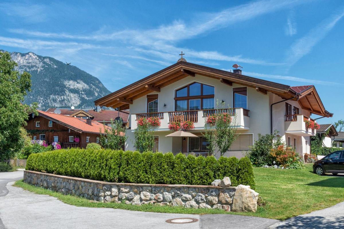 Breitenhof - Haus Breiten Angath エクステリア 写真